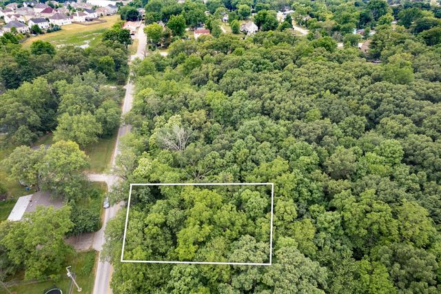 6N688 Tuscola Avenue, St. Charles, IL 60174