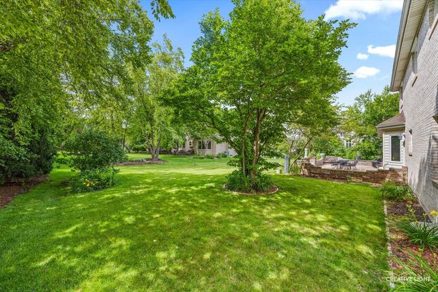 1058 Courtland Place, Aurora, IL 60502