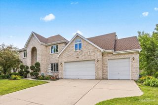 1058 Courtland Place, Aurora, IL 60502