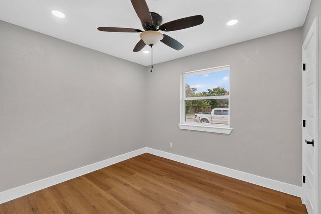 4819 Navajo Trail, Balch Springs, TX 75180