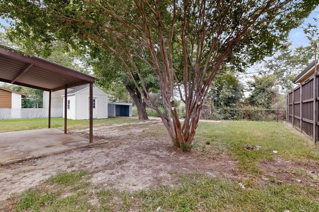 4819 Navajo Trail, Balch Springs, TX 75180