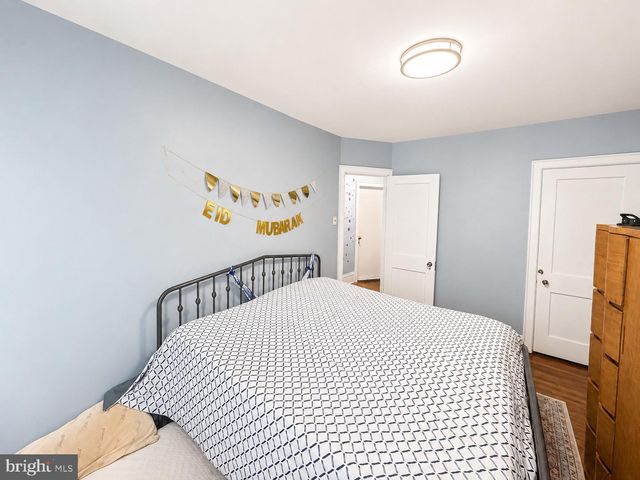 1112 ALLENGROVE ST, Philadelphia, PA 19124