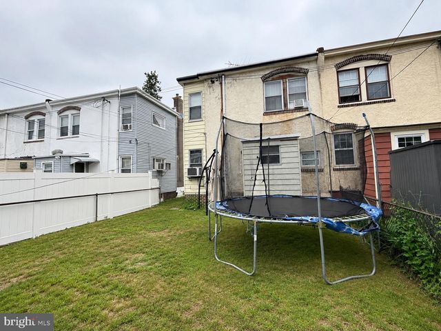 1112 ALLENGROVE ST, Philadelphia, PA 19124