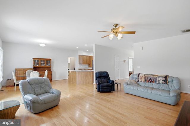 473 NATHANIEL DR, Martinsburg, WV 25403