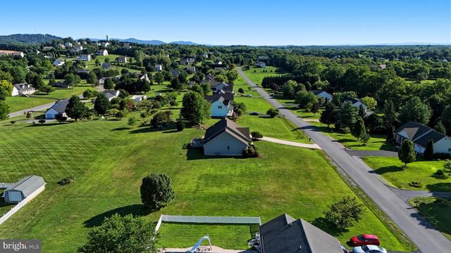 473 NATHANIEL DR, Martinsburg, WV 25403