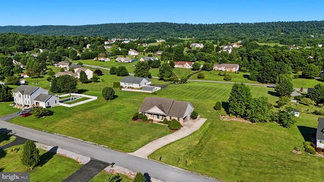473 NATHANIEL DR, Martinsburg, WV 25403