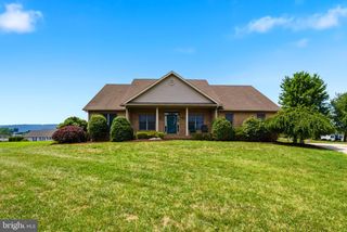 473 NATHANIEL DR, Martinsburg, WV 25403