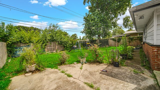 1228 E 151st Street, Dolton, IL 60419