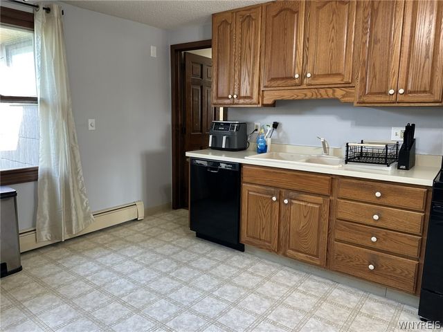 262 Wayside Drive, Lancaster, NY 14043