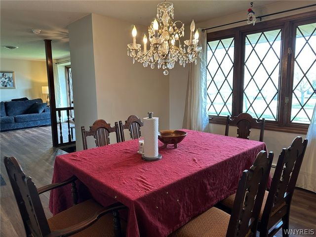 262 Wayside Drive, Lancaster, NY 14043