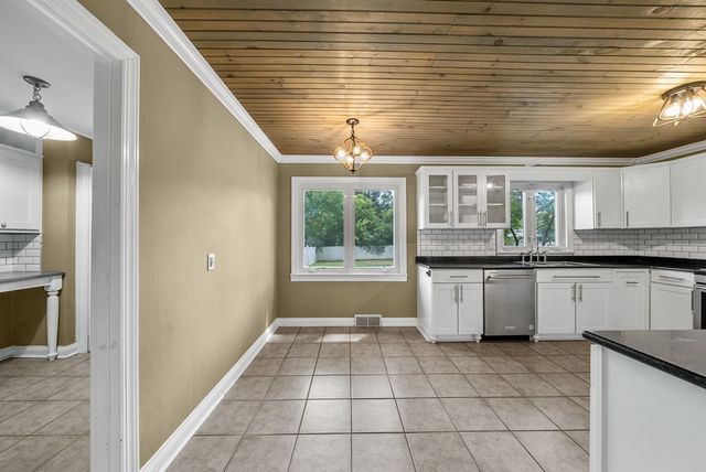 2802 Cox Mill Road, Hopkinsville, KY 42240