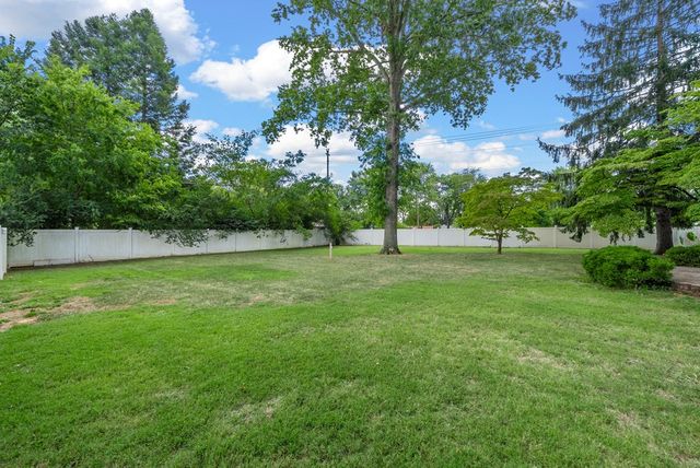 2802 Cox Mill Road, Hopkinsville, KY 42240