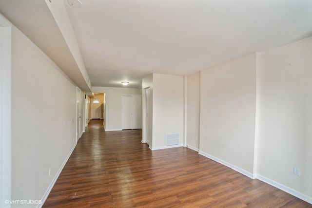504 W 32nd Street 2F, Chicago, IL 60616