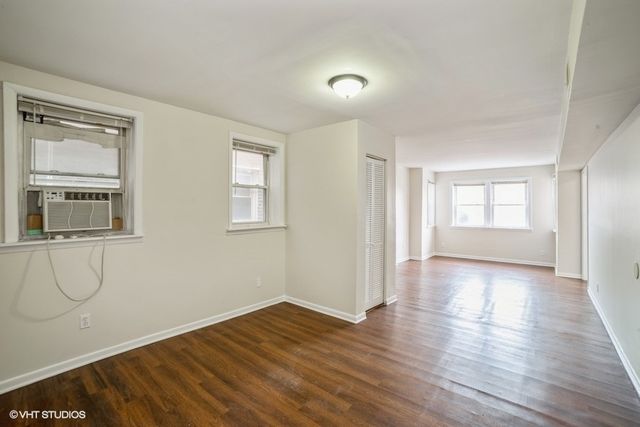 504 W 32nd Street 2F, Chicago, IL 60616