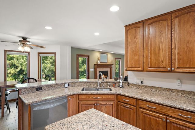 6501 E 116th Place, Crown Point, IN 46307