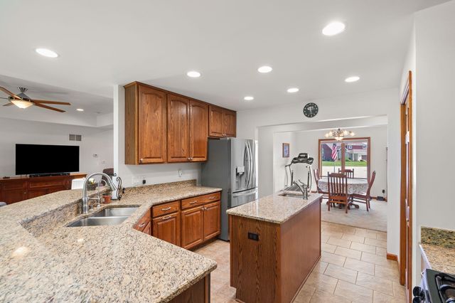 6501 E 116th Place, Crown Point, IN 46307