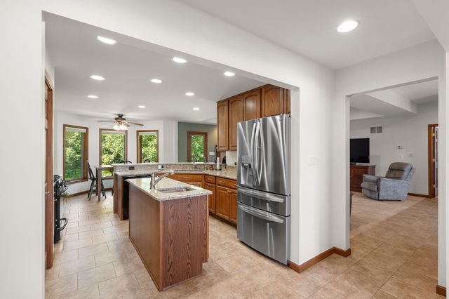 6501 E 116th Place, Crown Point, IN 46307