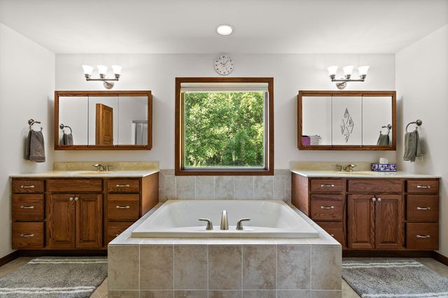 6501 E 116th Place, Crown Point, IN 46307