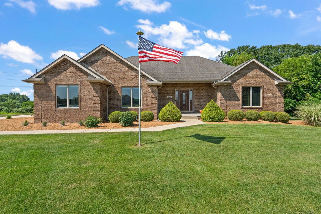6501 E 116th Place, Crown Point, IN 46307