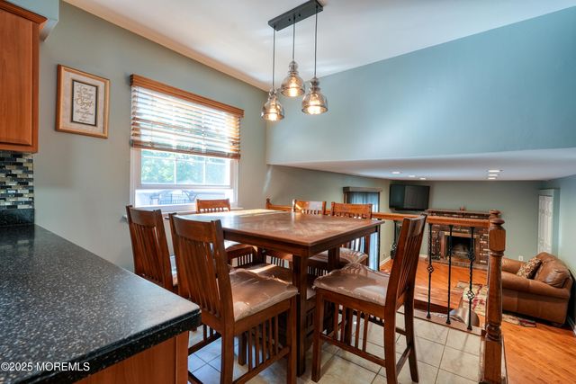 14 Cobblestone Court, Howell, NJ 07731