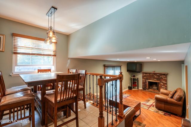 14 Cobblestone Court, Howell, NJ 07731