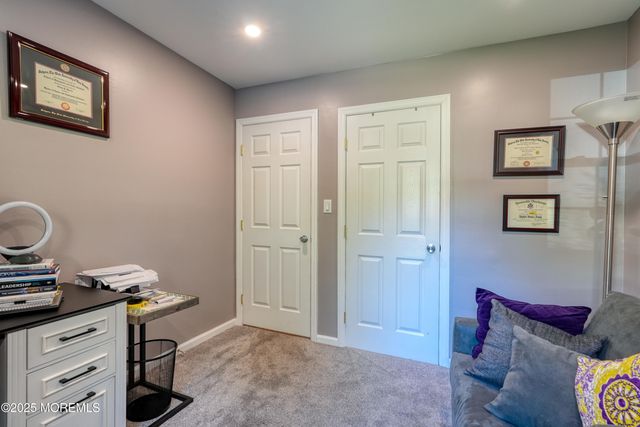 14 Cobblestone Court, Howell, NJ 07731