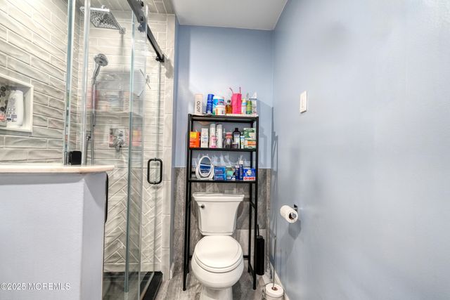 14 Cobblestone Court, Howell, NJ 07731