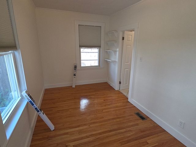 68 Nahant Ave. 1, Boston, MA 02122