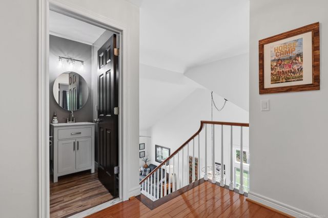 4055 Stoney Creek Drive, Fort Gratiot, MI 48059