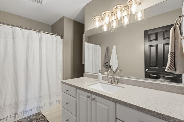 4055 Stoney Creek Drive, Fort Gratiot, MI 48059