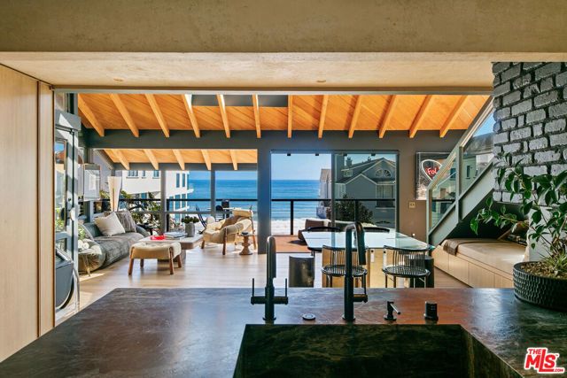 31649 Sea Level Drive, Malibu, CA 90265