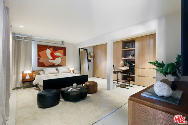 31649 Sea Level Drive, Malibu, CA 90265