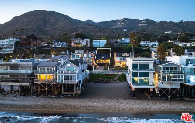 31649 Sea Level Drive, Malibu, CA 90265