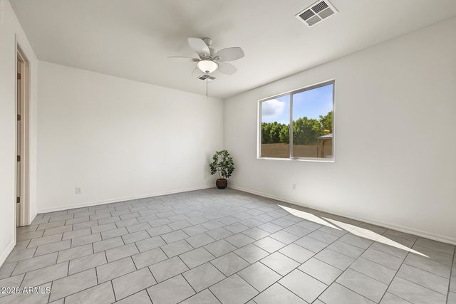 8612 N 180th Avenue, Waddell, AZ 85355