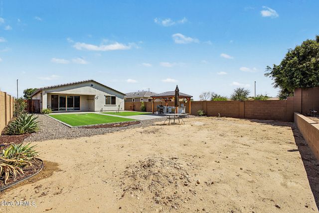 8612 N 180th Avenue, Waddell, AZ 85355