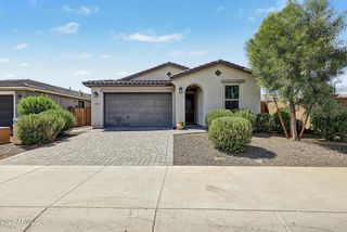 8612 N 180th Avenue, Waddell, AZ 85355