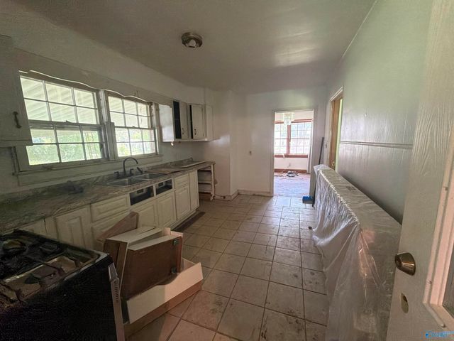 316 Vine Street, Athens, AL 35611