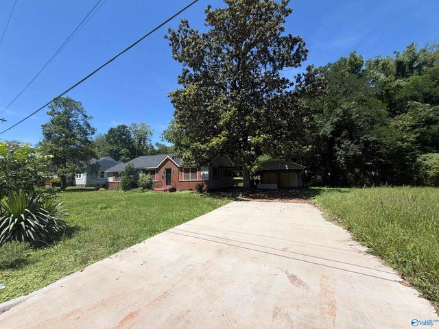 316 Vine Street, Athens, AL 35611