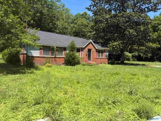 316 Vine Street, Athens, AL 35611