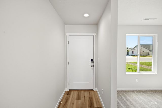 496 Waverly Ave, Middleton, ID 83644