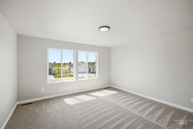 496 Waverly Ave, Middleton, ID 83644
