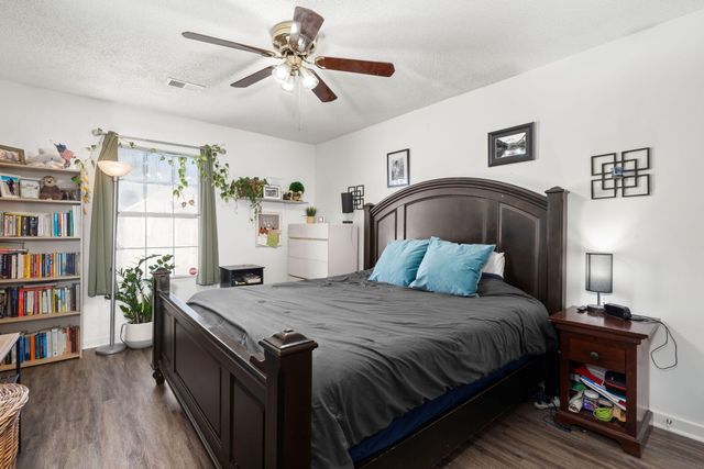 6275 Rolling Fork Road 405 E, North Charleston, SC 29406