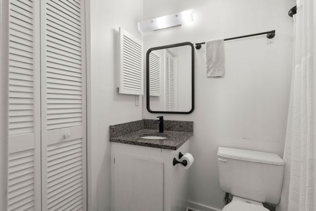 6275 Rolling Fork Road 405 E, North Charleston, SC 29406