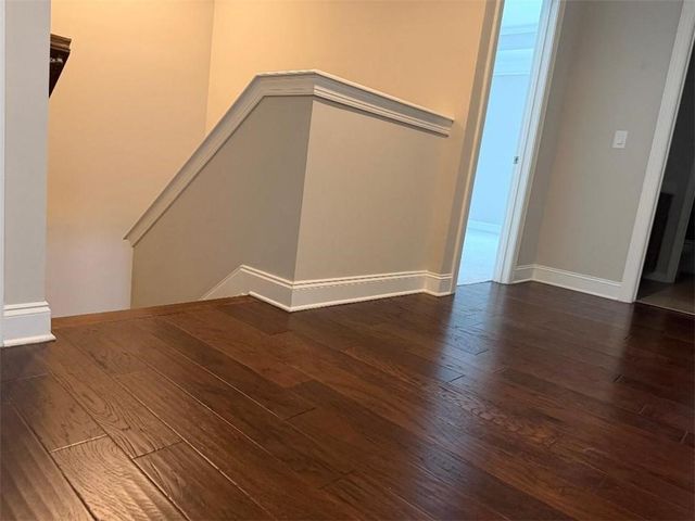 311 Chesterfield Cove, Woodstock, GA 30189