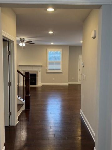 311 Chesterfield Cove, Woodstock, GA 30189