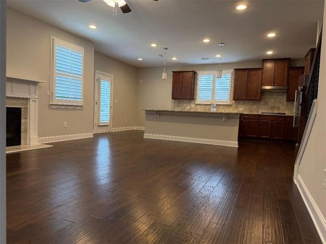 311 Chesterfield Cove, Woodstock, GA 30189
