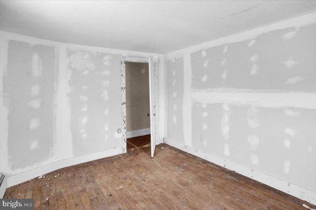 17 HIGH RD, Pottsville, PA 17901