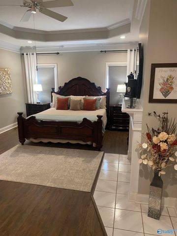 119 Woods End Road, Huntsville, AL 35806