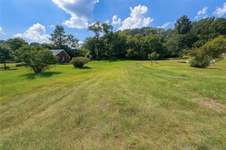 3323 Jacks Run Rd, White Oak, PA 15131