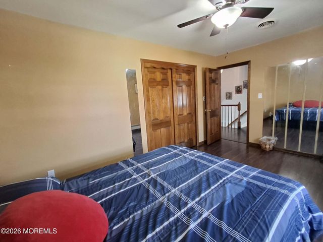 33 Nickel Avenue, Sayreville, NJ 08872